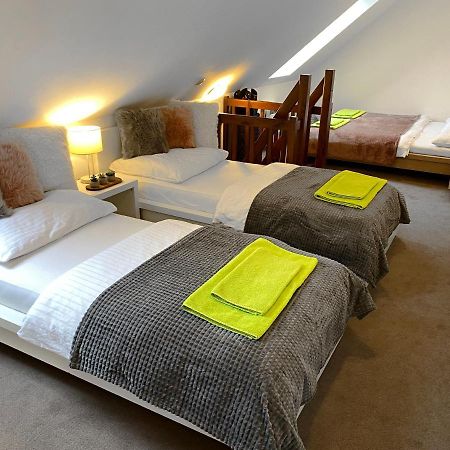 Apartman Tulanie 62 Kamzik Donovaly 2 Izbovy Mezonet Deluxe Parkovanie V Podzemnej Garazi Zdarma Kültér fotó