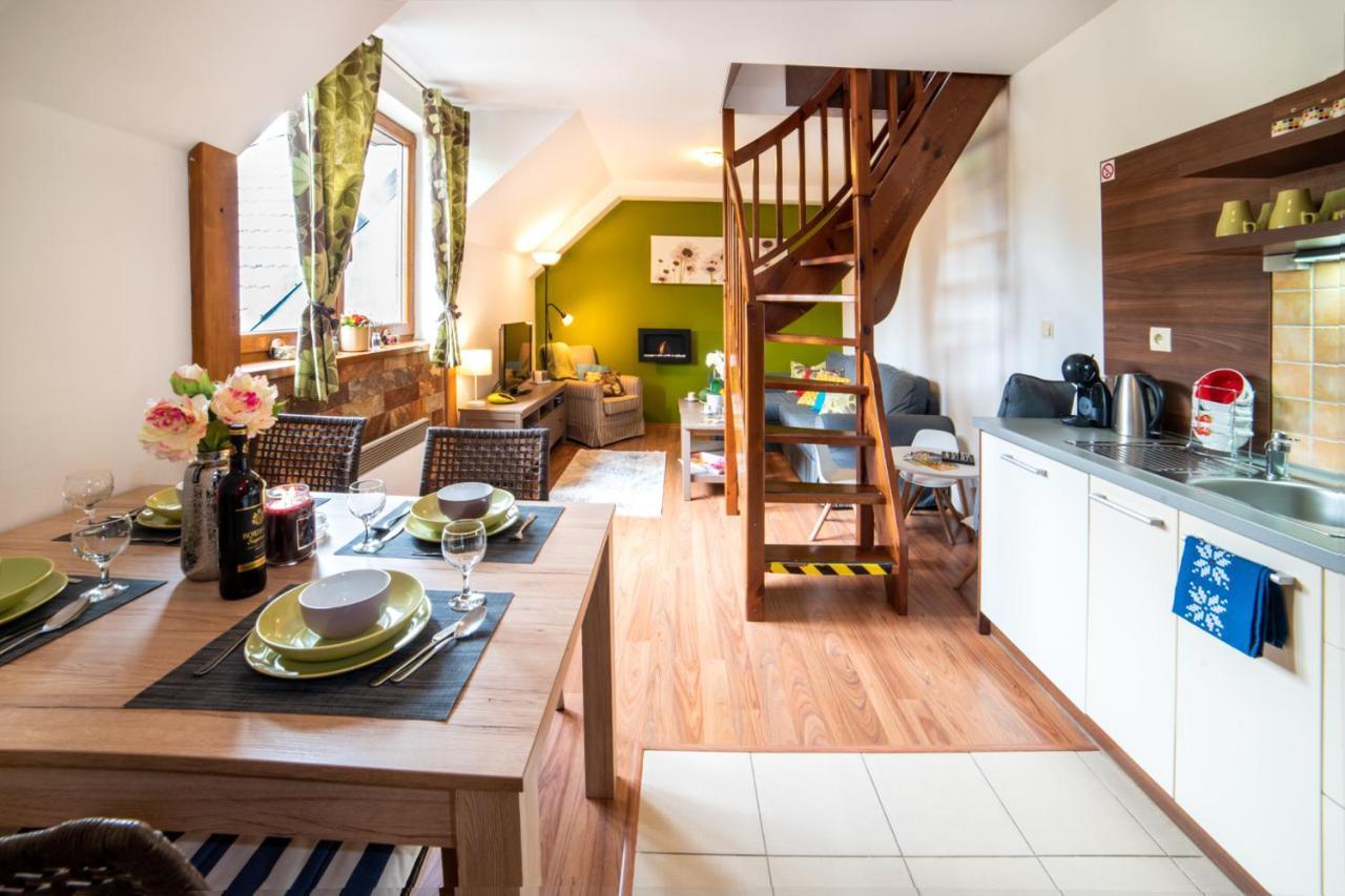Apartman Tulanie 62 Kamzik Donovaly 2 Izbovy Mezonet Deluxe Parkovanie V Podzemnej Garazi Zdarma Kültér fotó