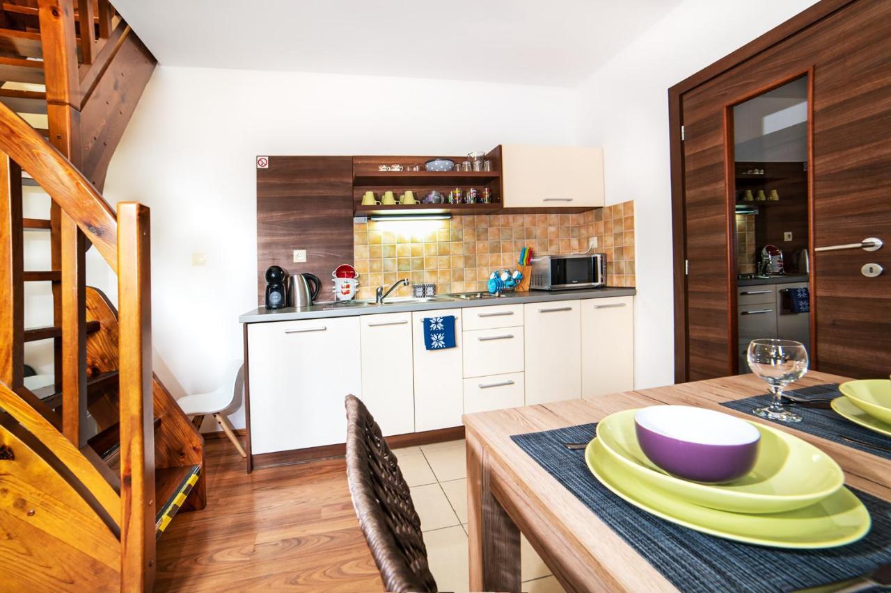 Apartman Tulanie 62 Kamzik Donovaly 2 Izbovy Mezonet Deluxe Parkovanie V Podzemnej Garazi Zdarma Kültér fotó