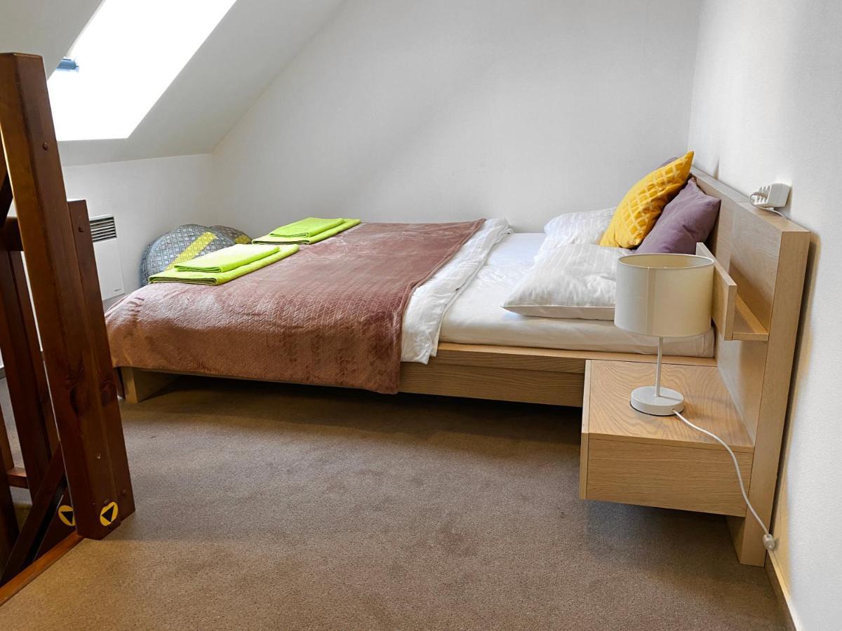 Apartman Tulanie 62 Kamzik Donovaly 2 Izbovy Mezonet Deluxe Parkovanie V Podzemnej Garazi Zdarma Kültér fotó